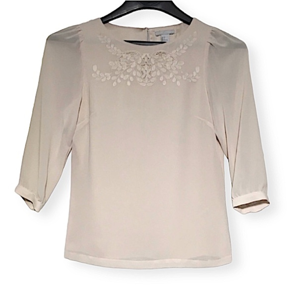 H&M blouse Nude/tan lightweight size 2
